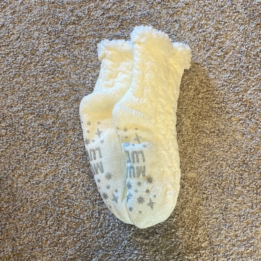 MukLuk Slipper Socks - brand new, never worn